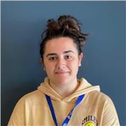 Tutora online de apoyo para informática - C , Python, bases de datos. Me adapto a tu materia